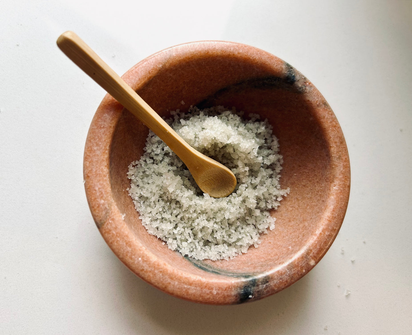 Marble salt, sugar & spice pinch bowl + wooden spoon - pink coral