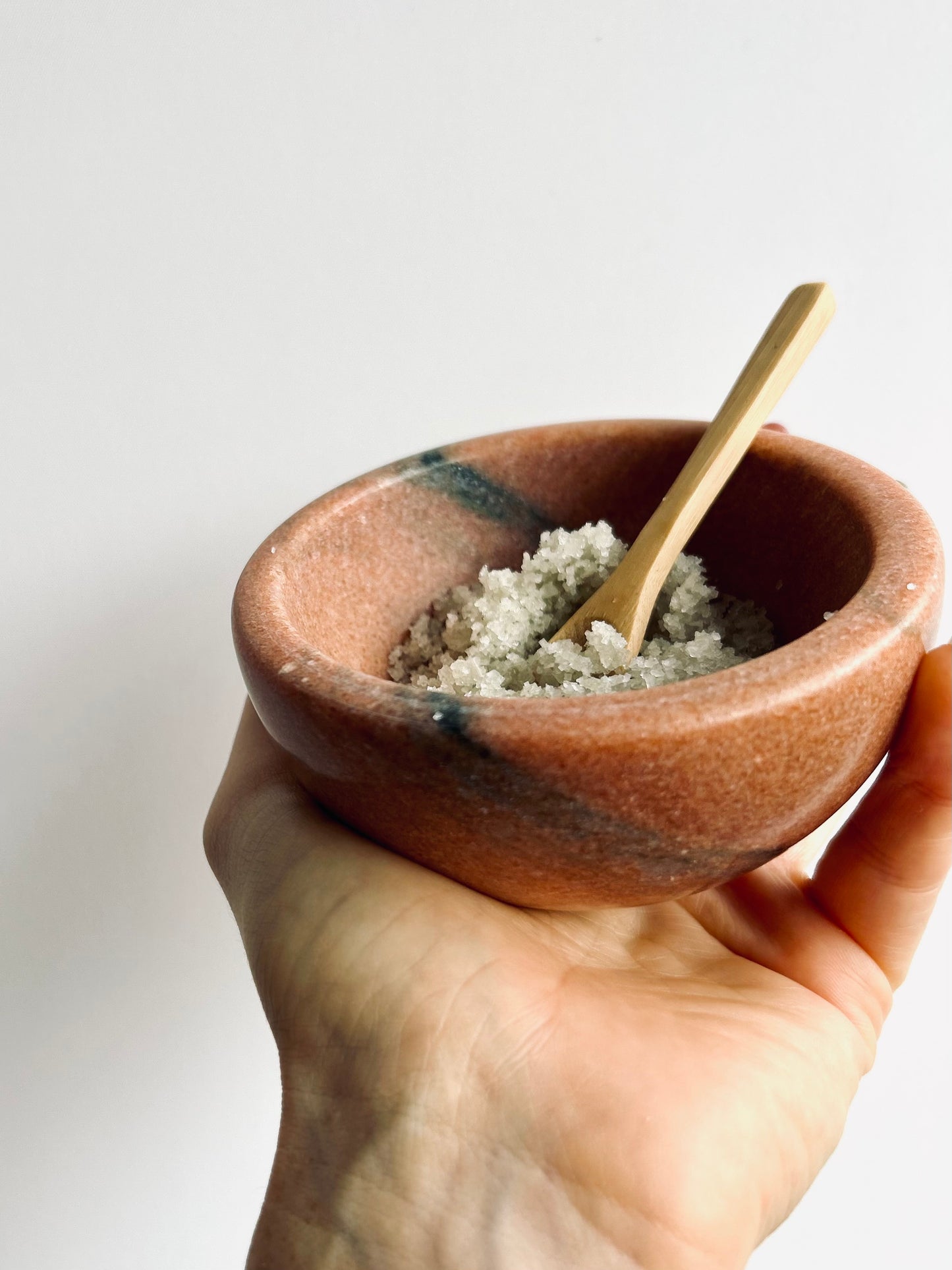 Marble salt, sugar & spice pinch bowl + wooden spoon - pink coral