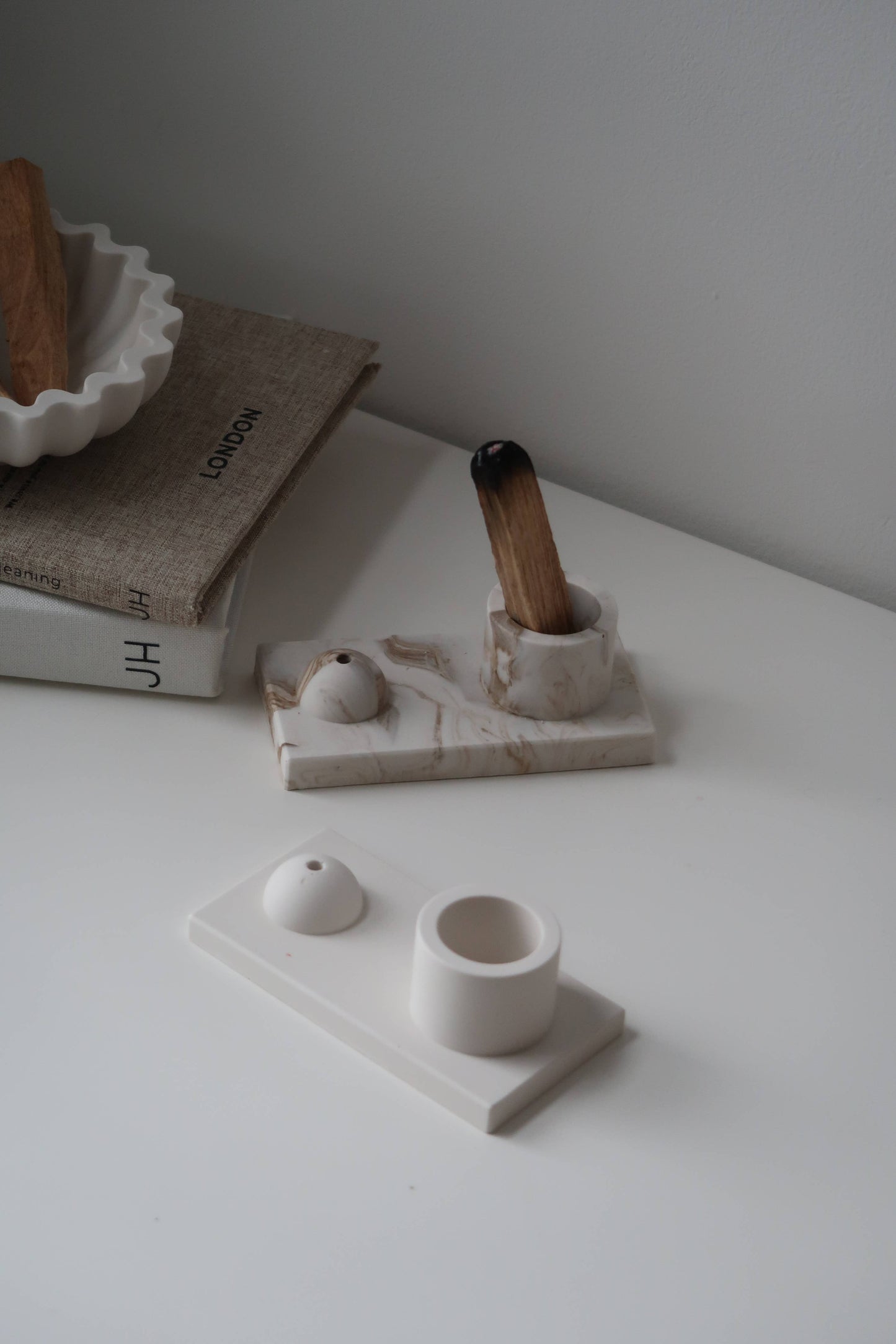 Jesmonite Incense Holder :: incense sticks & palo santo :: handmade in the UK