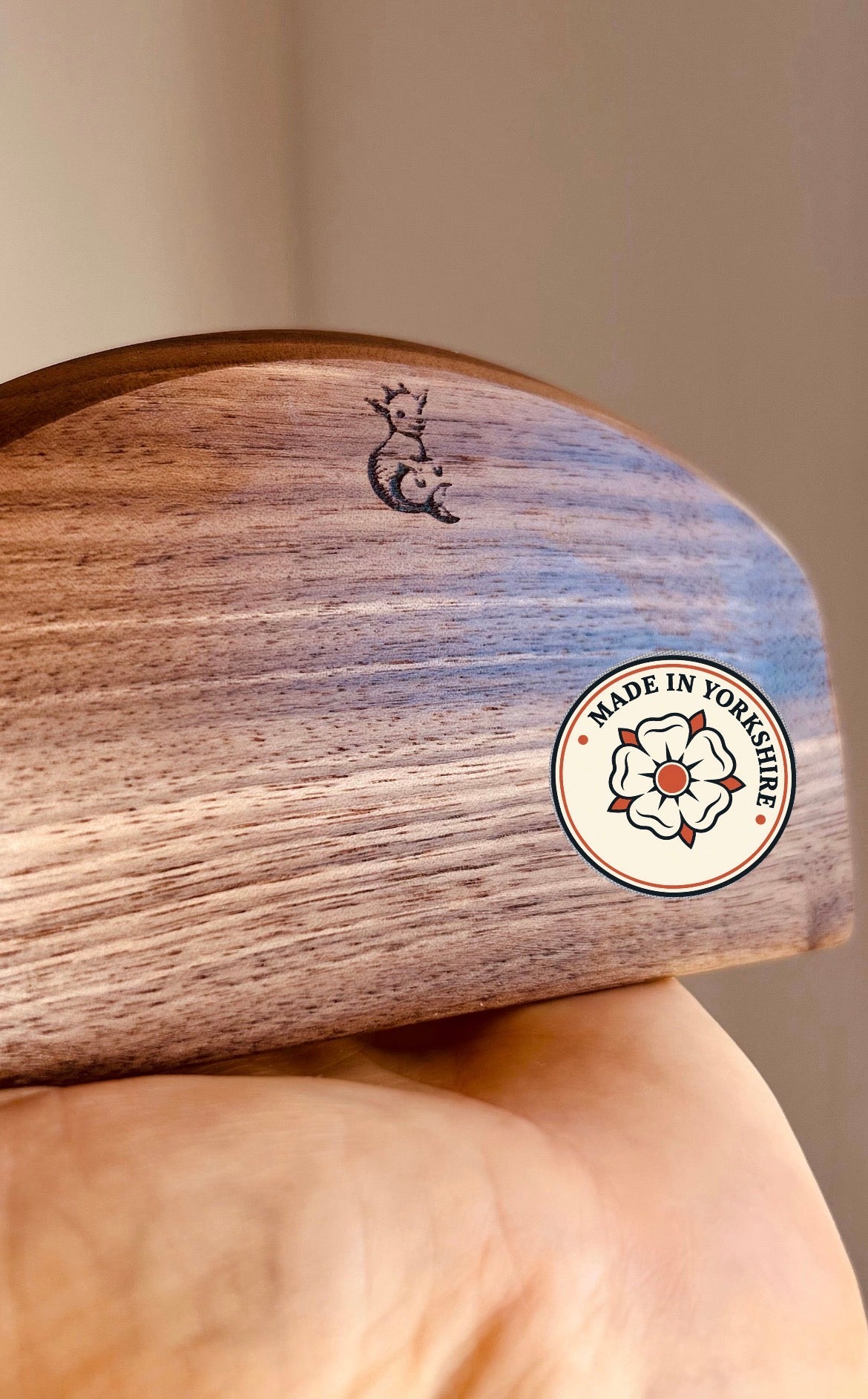The Floaty Goat Scraper - Walnut