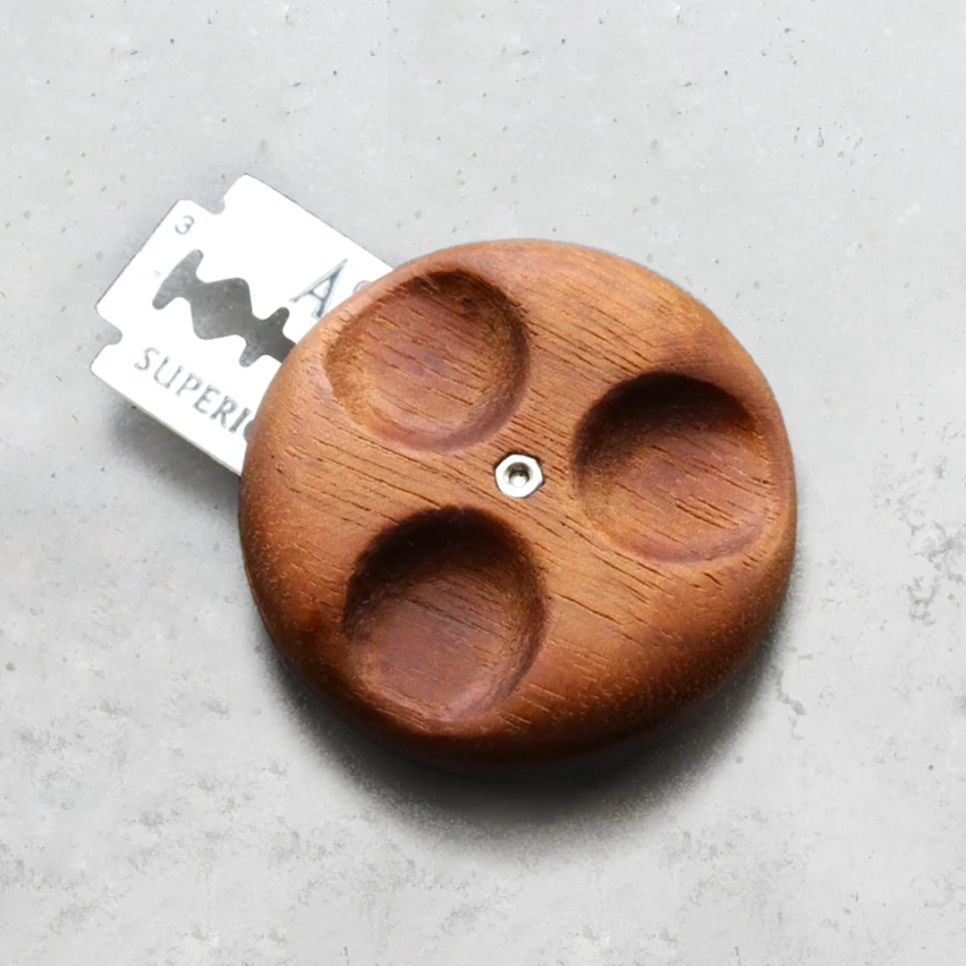 Nux UFO bread lame by Wire Monkey™️