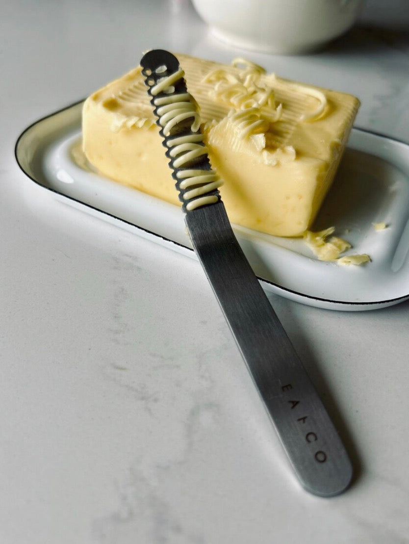 Japanese Butter Knife by EAトCO